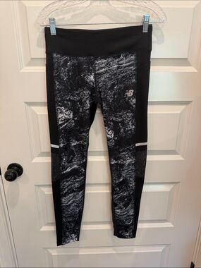 New Balance Black & White Marble Performance Tights/Leggings
